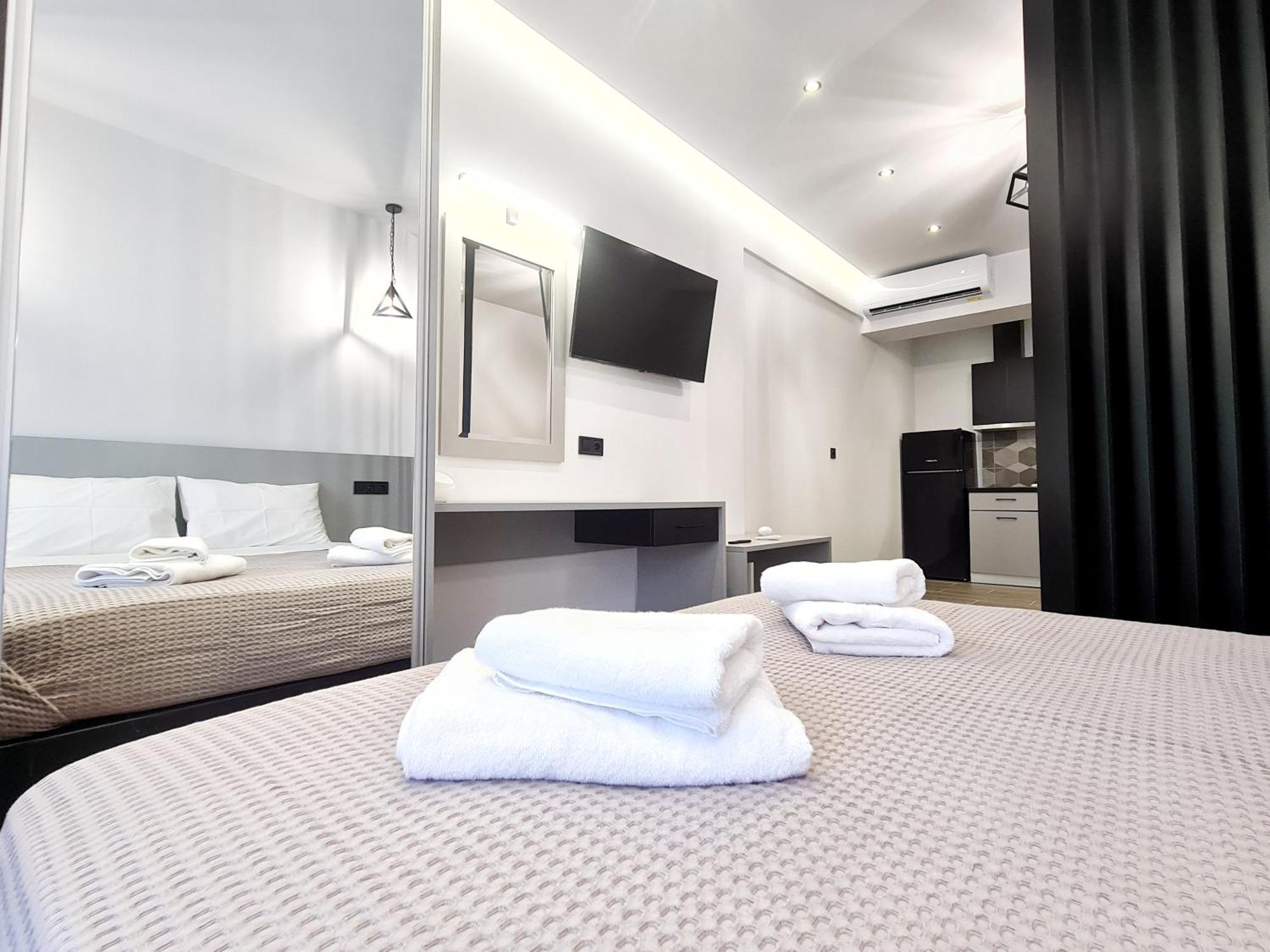 Agnanti-Apartments B Nikiti  Exterior photo